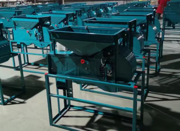 Automatic Farming Processing G - огляд і ціна Combine Harvester Mini